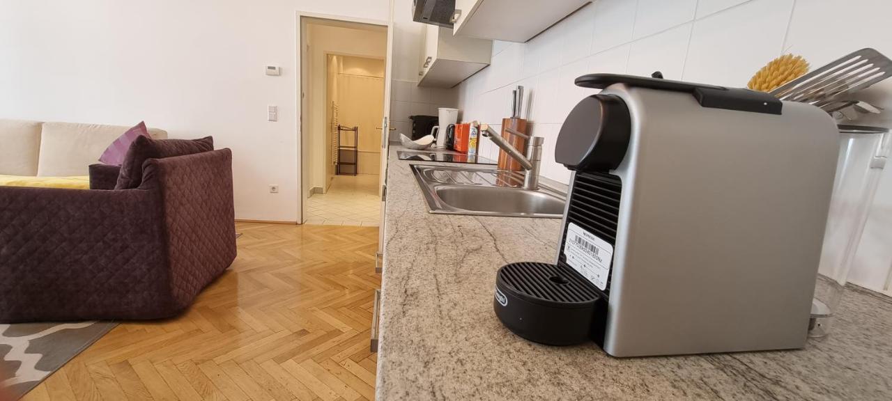 Urban Serviced Apartments 비엔나 외부 사진